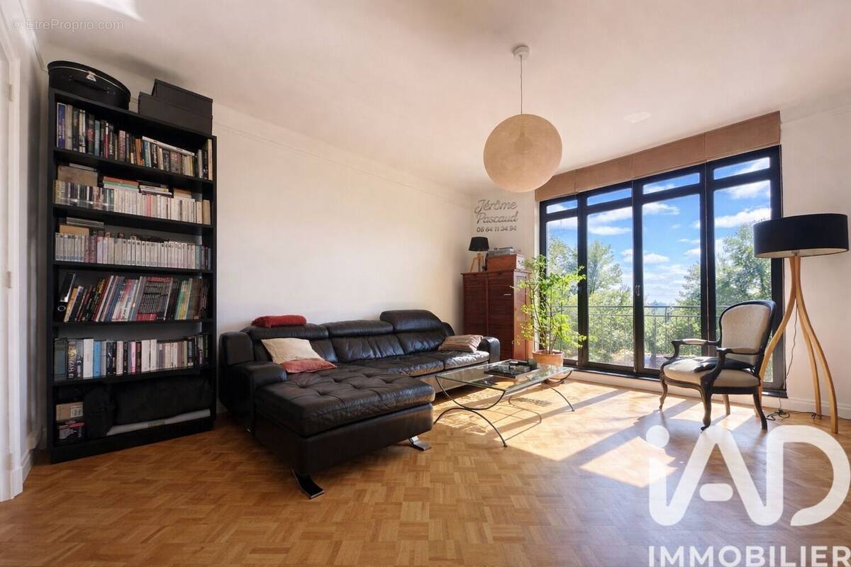 Photo 1 - Appartement à VERSAILLES