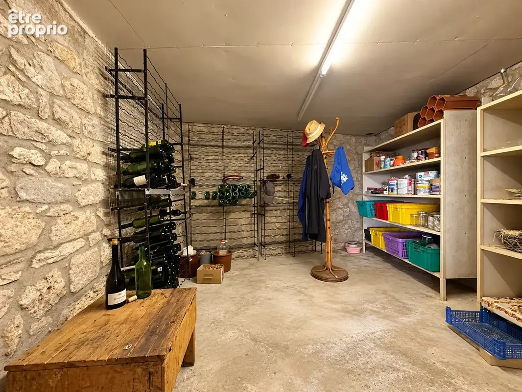 Propriété en pierre avec de nombreuses dépendances et plus de 2 hectares de terrain - photo 11