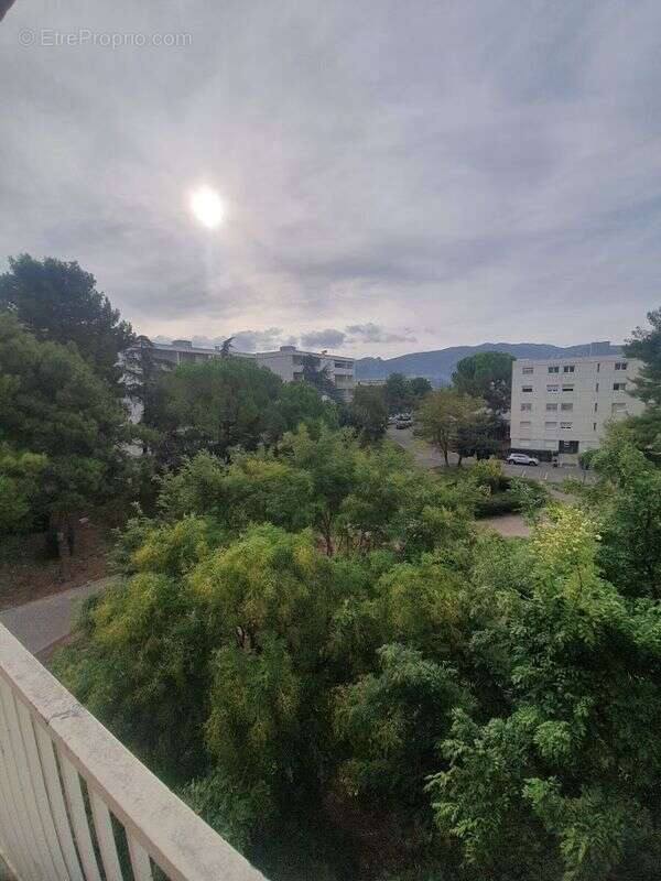 Appartement à MARSEILLE-11E