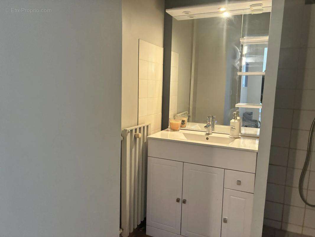 Appartement à ECHIROLLES