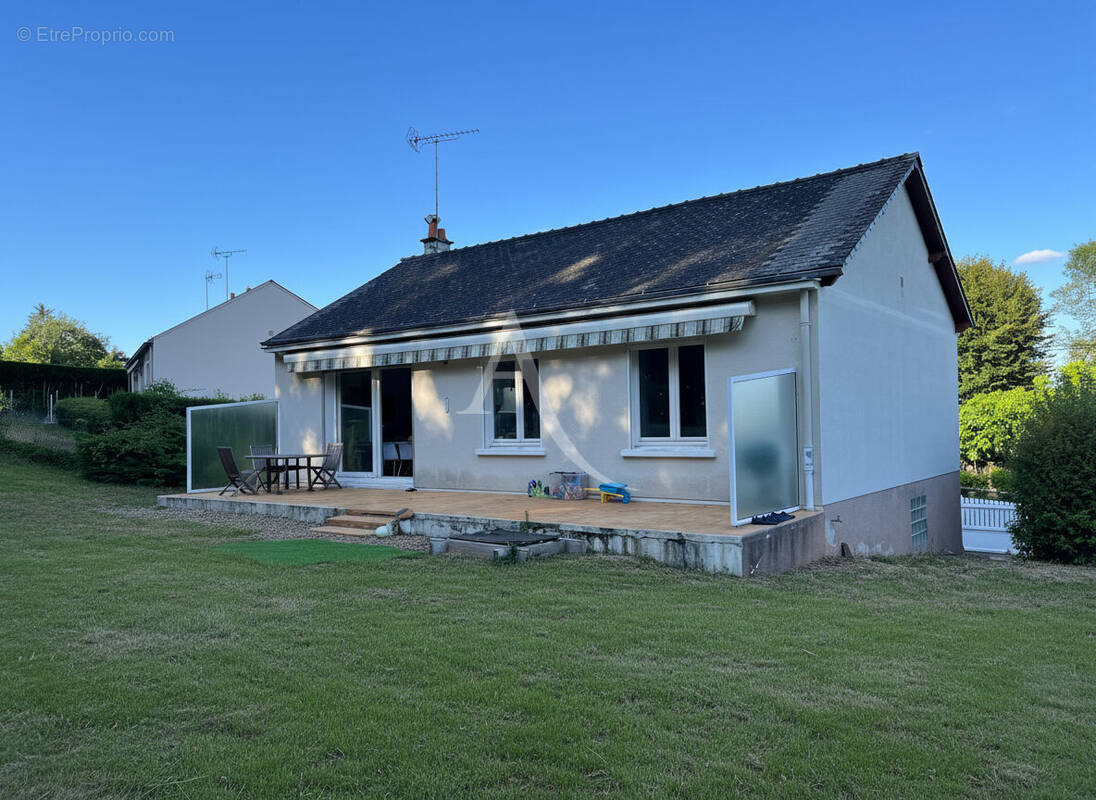 Maison à CHATEAU-RENAULT