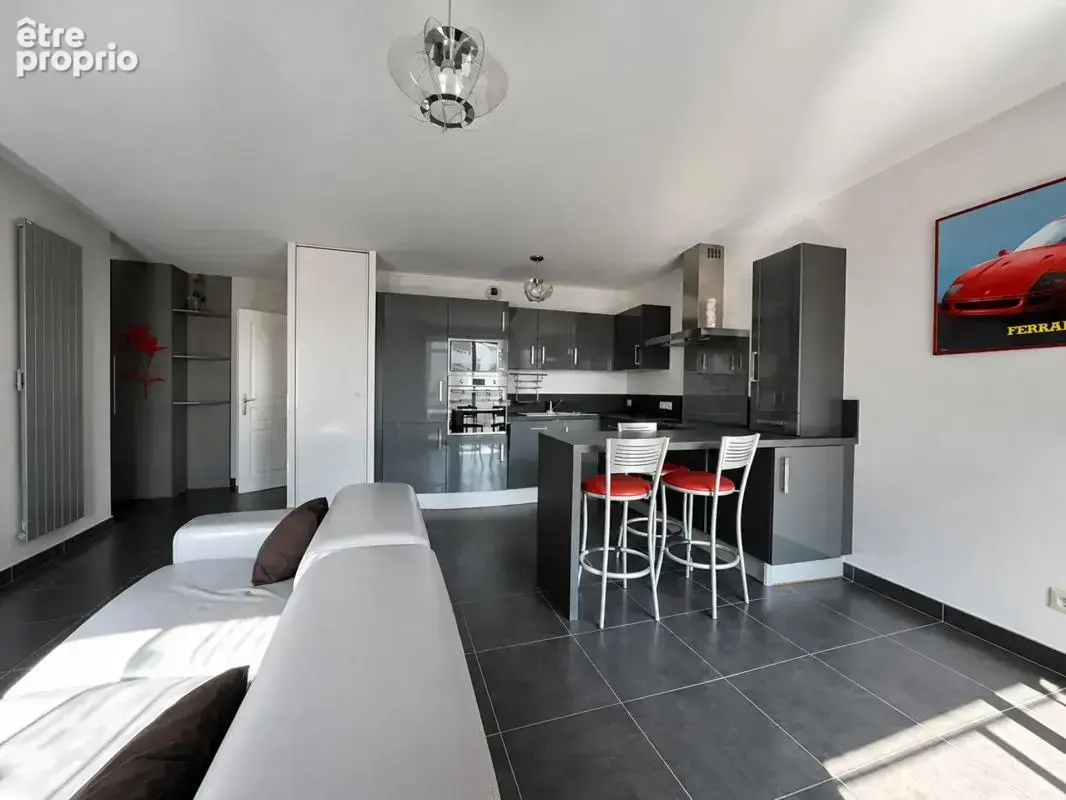 Appartement récent F3 de 67 m² avec parking et piscine - photo 16