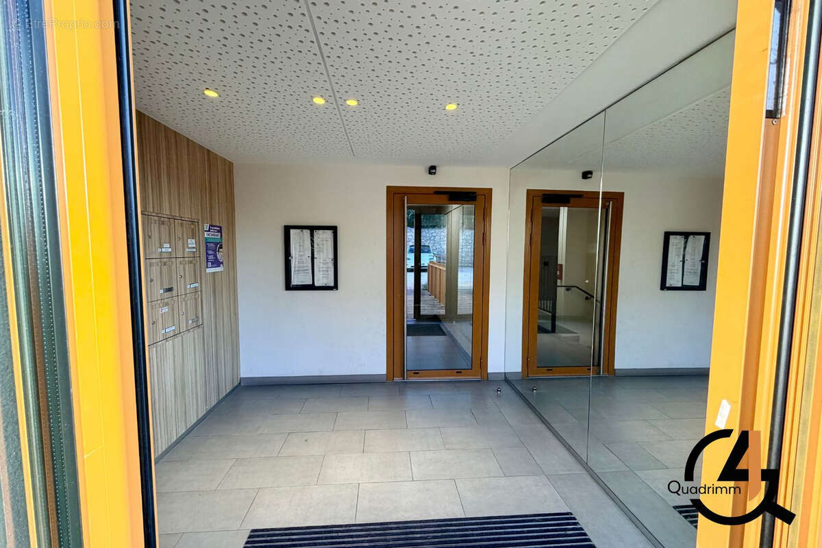 Appartement à JUVIGNAC