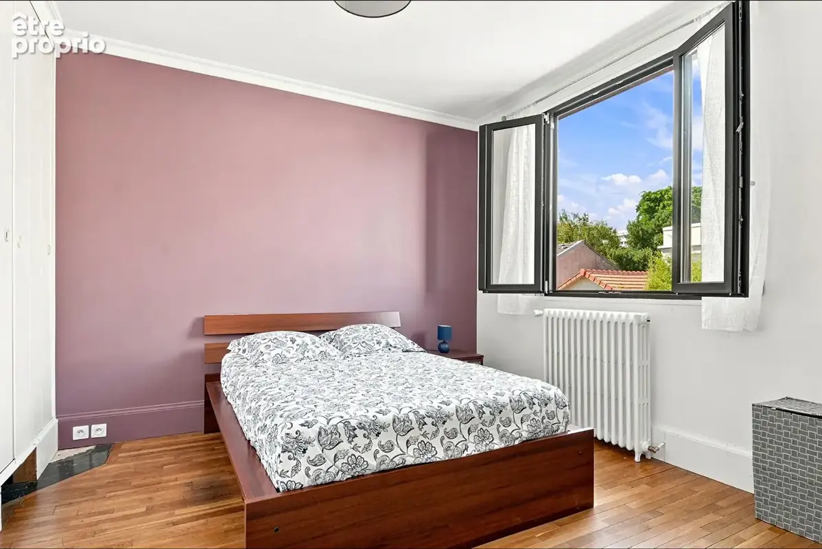 BAGNEUX  - Maison familiale 7 pièces de 136 m² avec jardin + atelier indépendant de 162 m² - photo 10