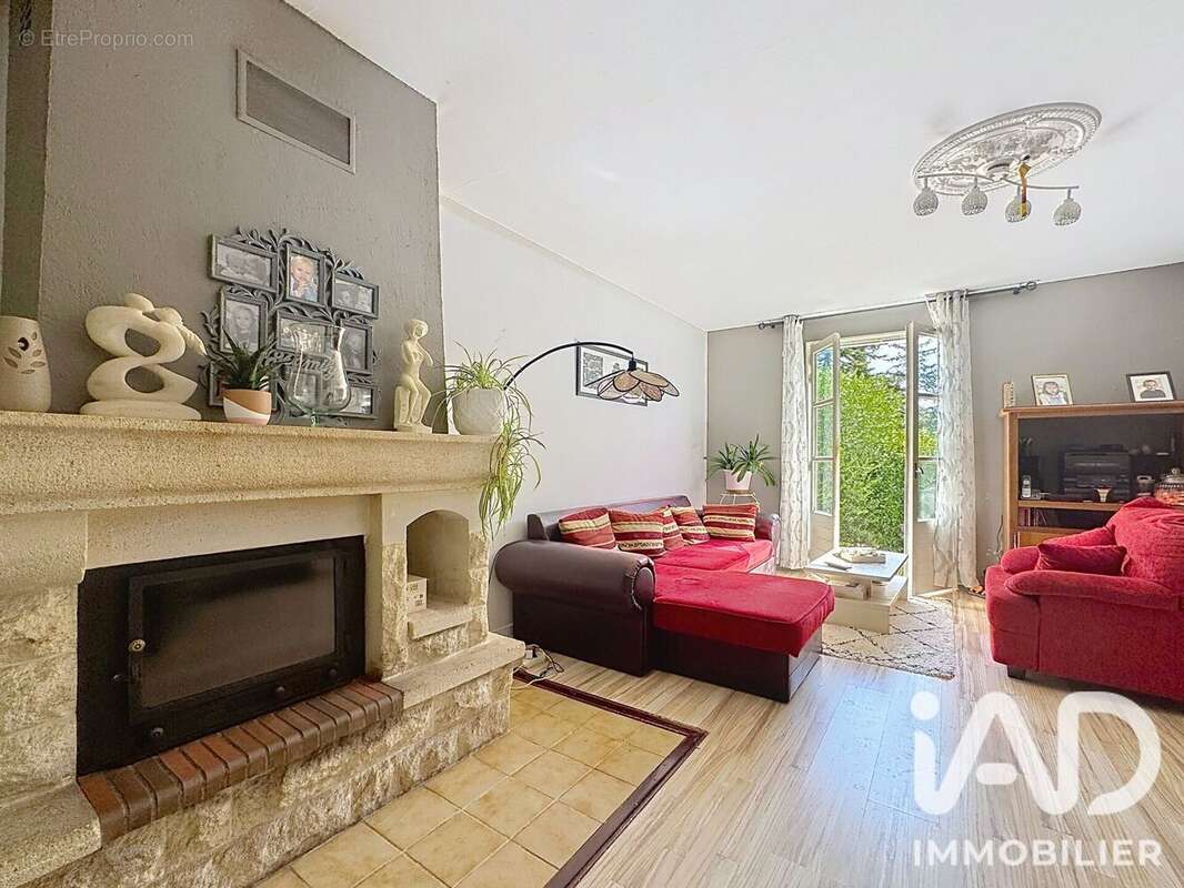 Maison 75 m² à Asnieres-Sur-Nouere  - photo 6