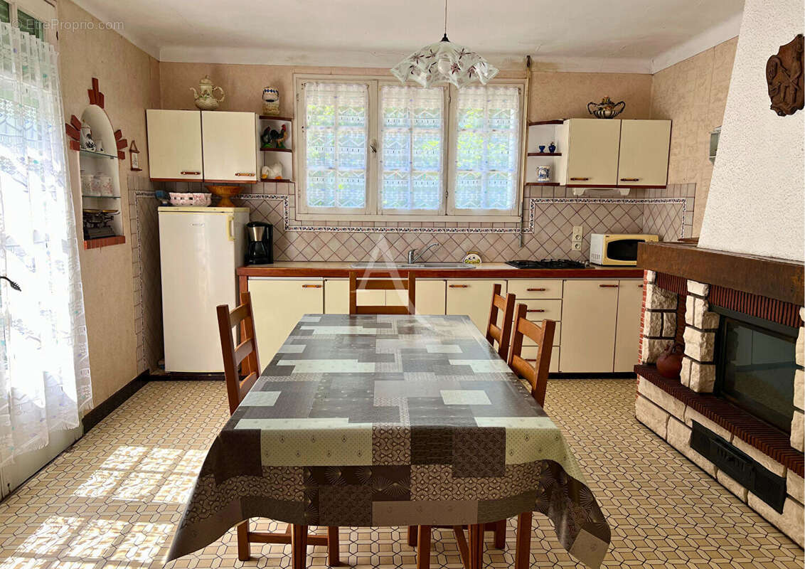 Ensemble immobilier sur un parc de 6 hectares ! - photo 9