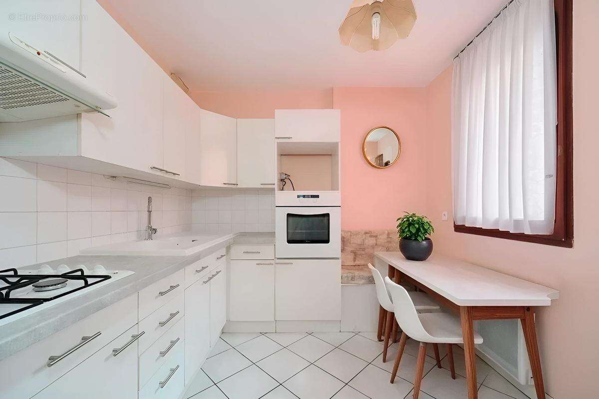 Appartement à LYON-7E