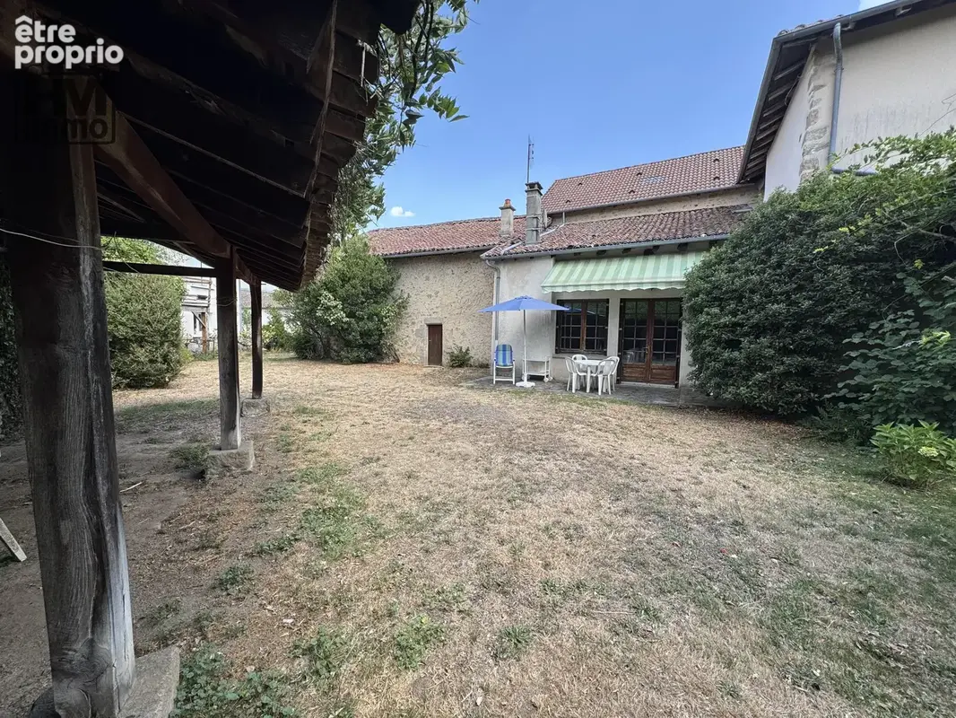 Maison 5 pièces 130 m² à vendre à Les Cars (87230) - photo 2