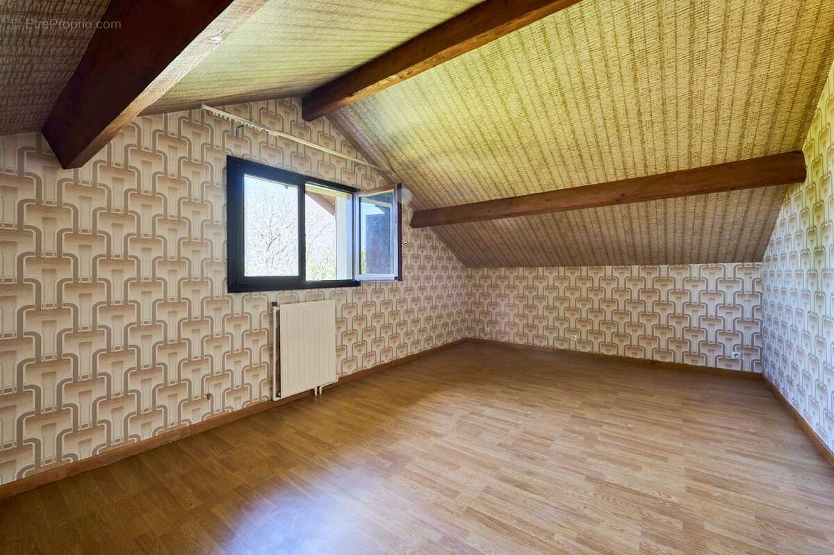 Maison à MAGNY-SUR-TILLE