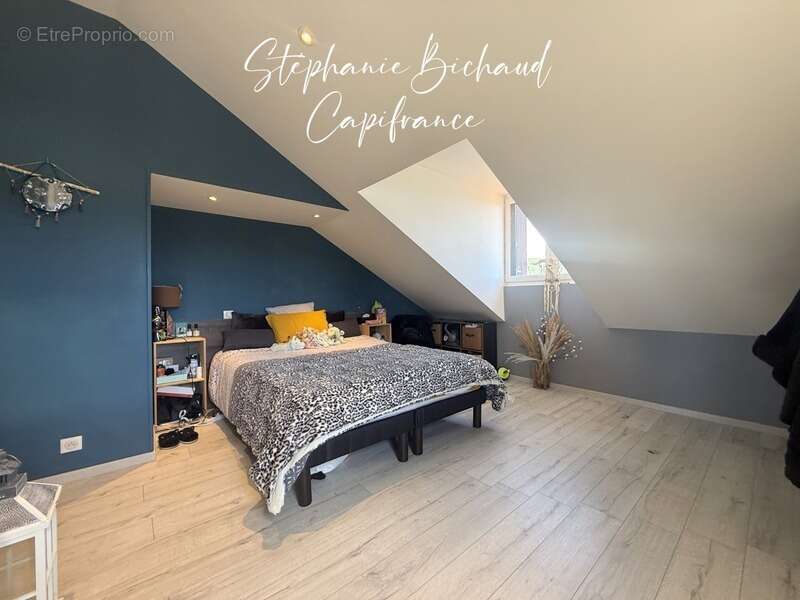 Gap – Saint-Roch  Appartement T3 de 93,4 m² en carrez avec balcon, cave et 2 stationnements - photo 10