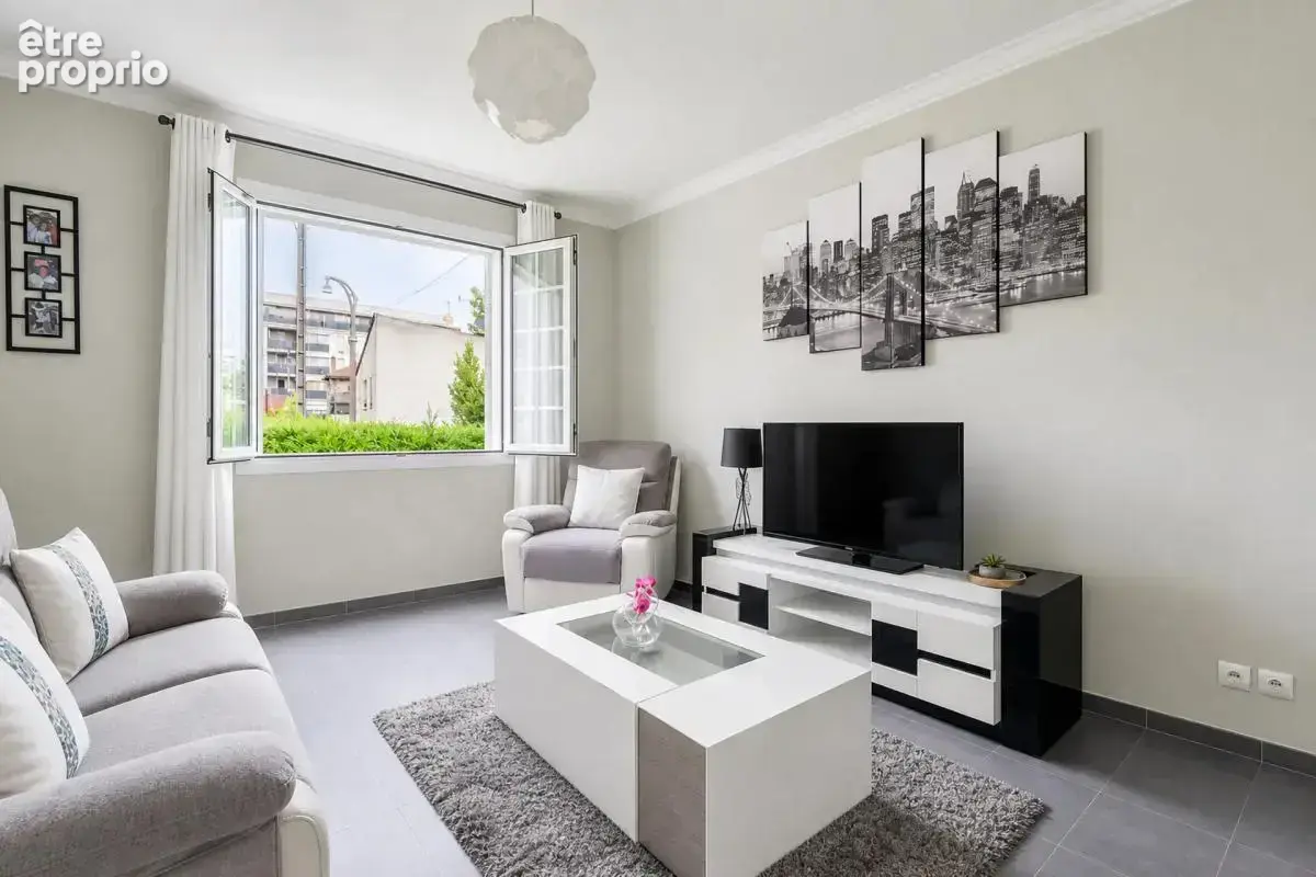 Maison de 4 pièces de 83 m² au Blanc-Mesnil - photo 7