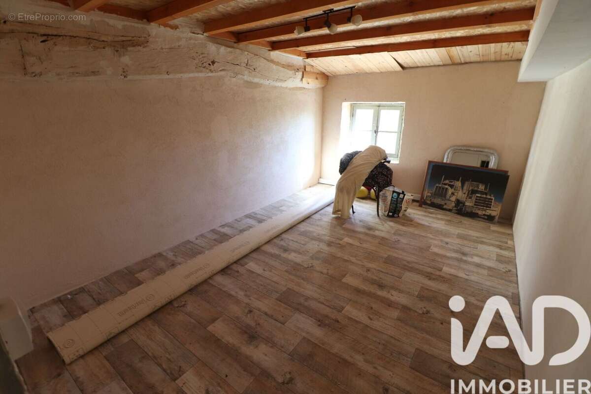 Photo 8 - Maison à MONTGUYON