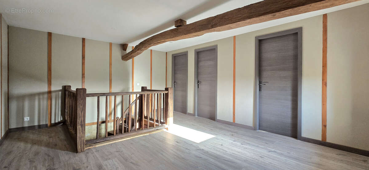 Maison à CEAUX-EN-COUHE