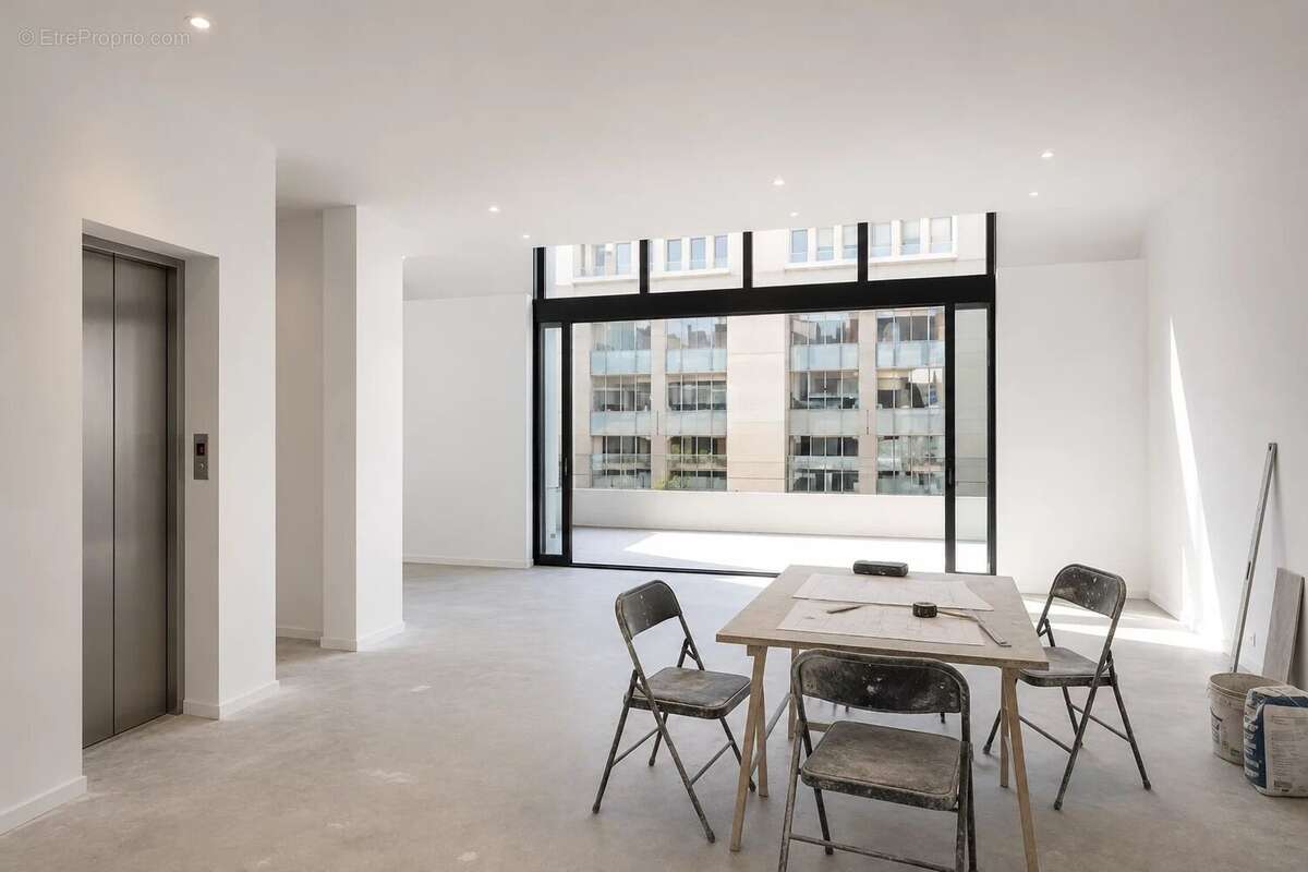 Maison à NEUILLY-SUR-SEINE