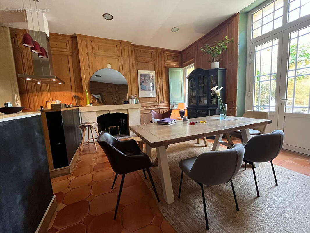 Maison à CASTILLON-LA-BATAILLE