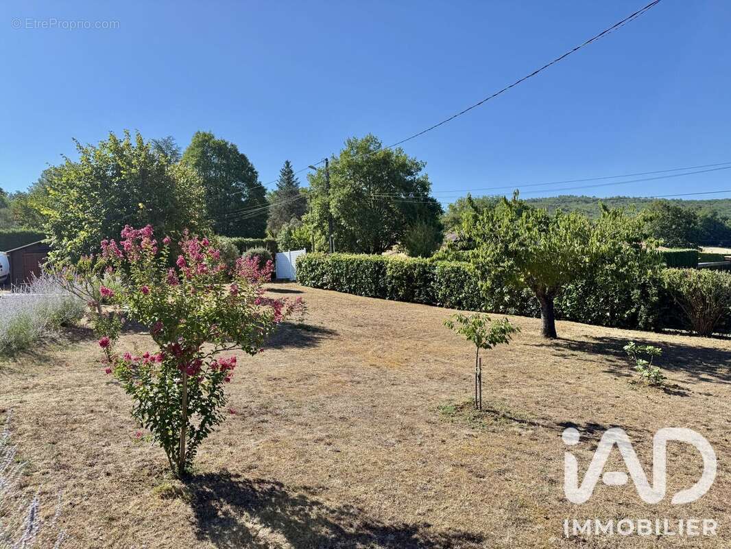 Maison 160 m² à Aubas  - photo 5