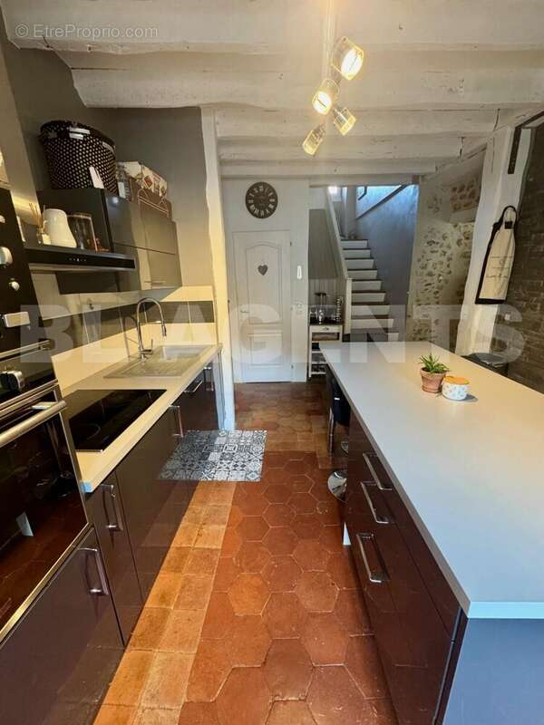 image8 - Maison à BOINVILLE-LE-GAILLARD