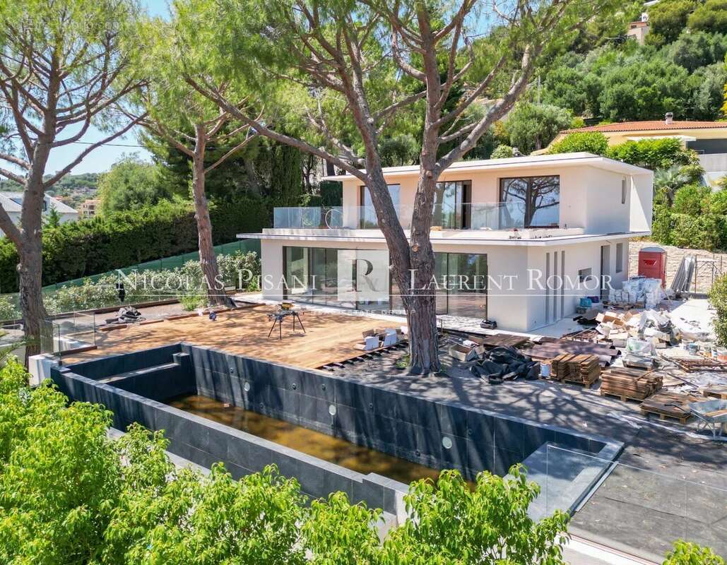 Maison à ROQUEBRUNE-CAP-MARTIN