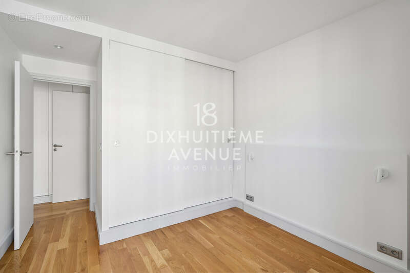 3 pièces avec 2 chambres - photo 4