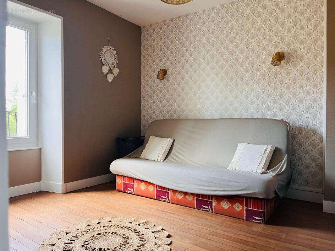 Maison 65 m²  avec 2 chambres + maisonnette à rénover - photo 7