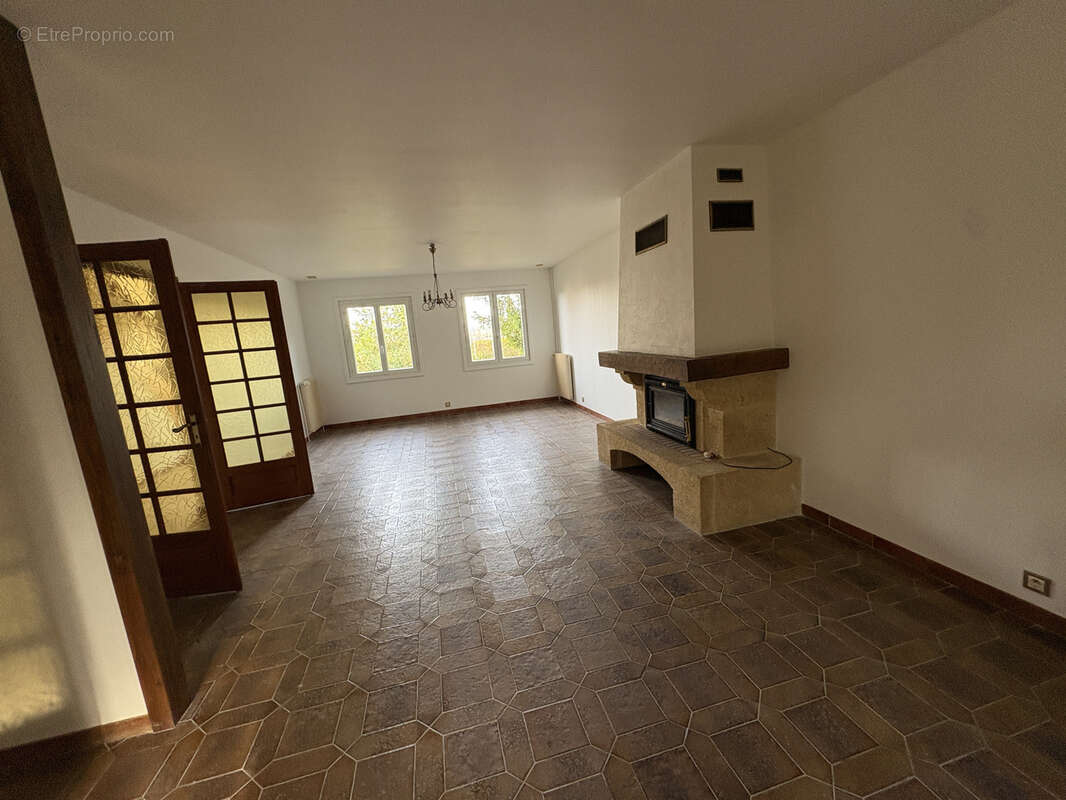 Maison à CRENEY-PRES-TROYES