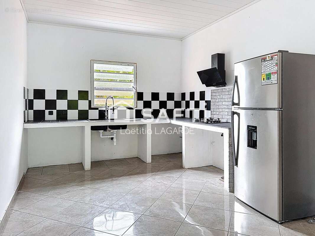 Photo 3 - Maison à SAINT-BENOIT