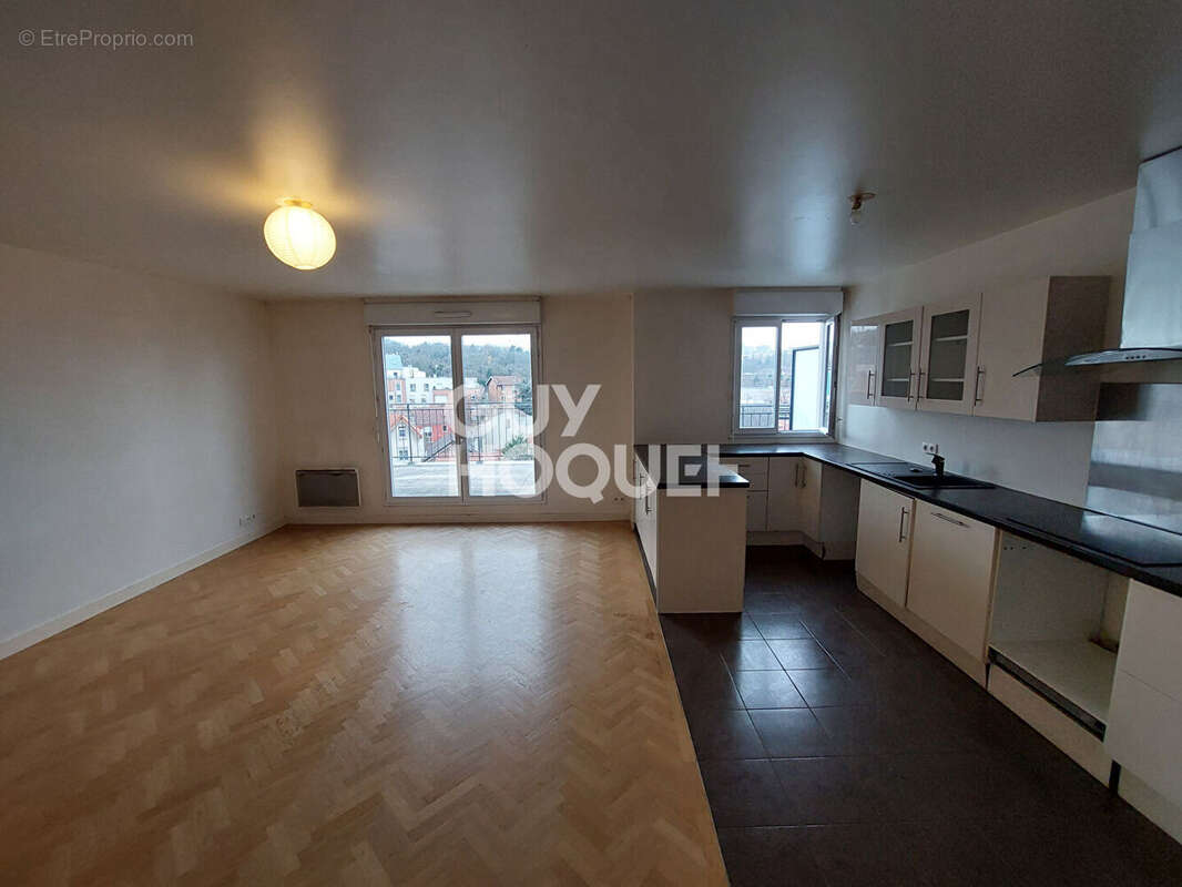 Appartement à ROSNY-SOUS-BOIS