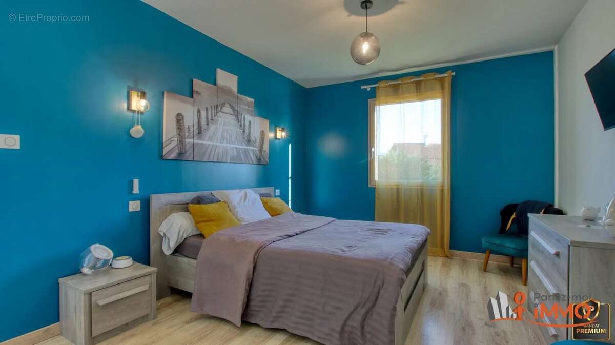 Maison à LA TOURETTE