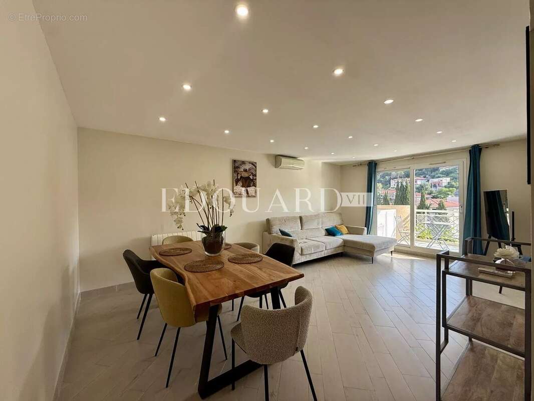 Appartement à ROQUEBRUNE-CAP-MARTIN