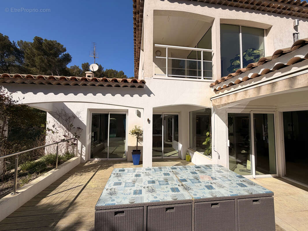 Maison à SANARY-SUR-MER