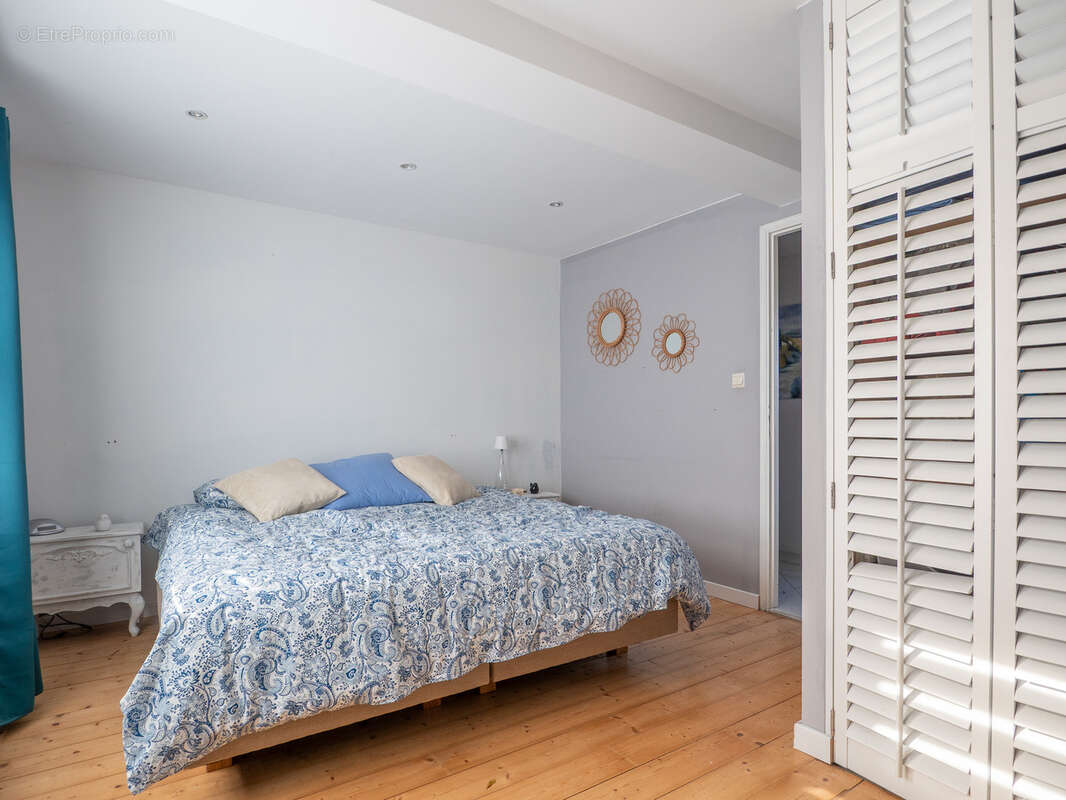 Maison à TILLOY-LEZ-MARCHIENNES