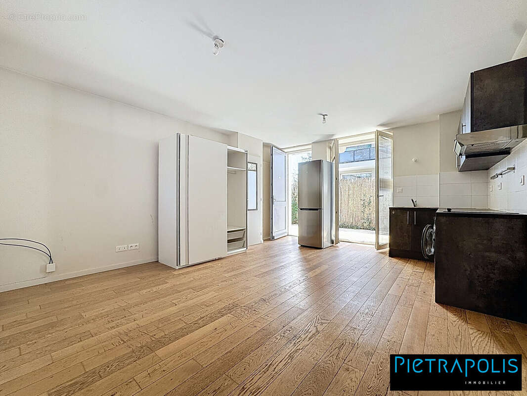 Appartement 38 m² à Ecully  - photo 8