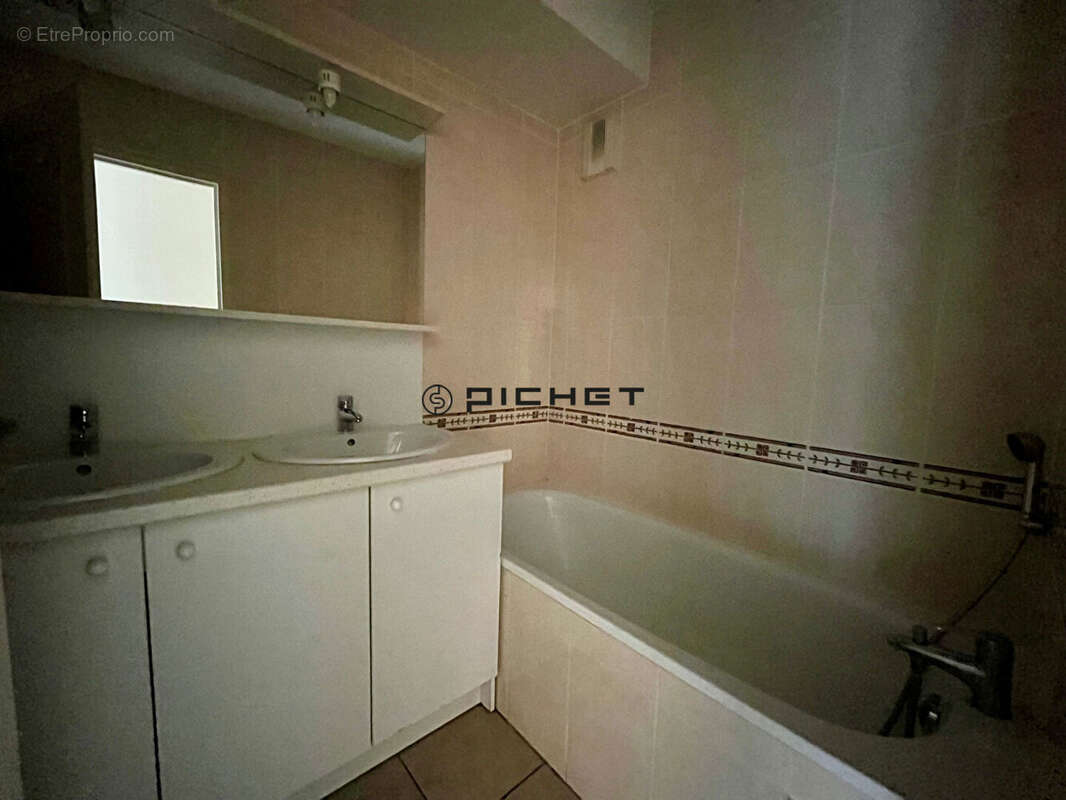 Appartement à GUJAN-MESTRAS