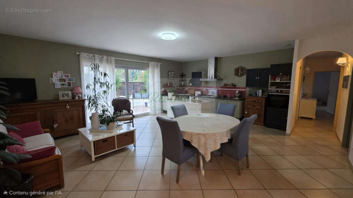 Maison à SAUSSINES