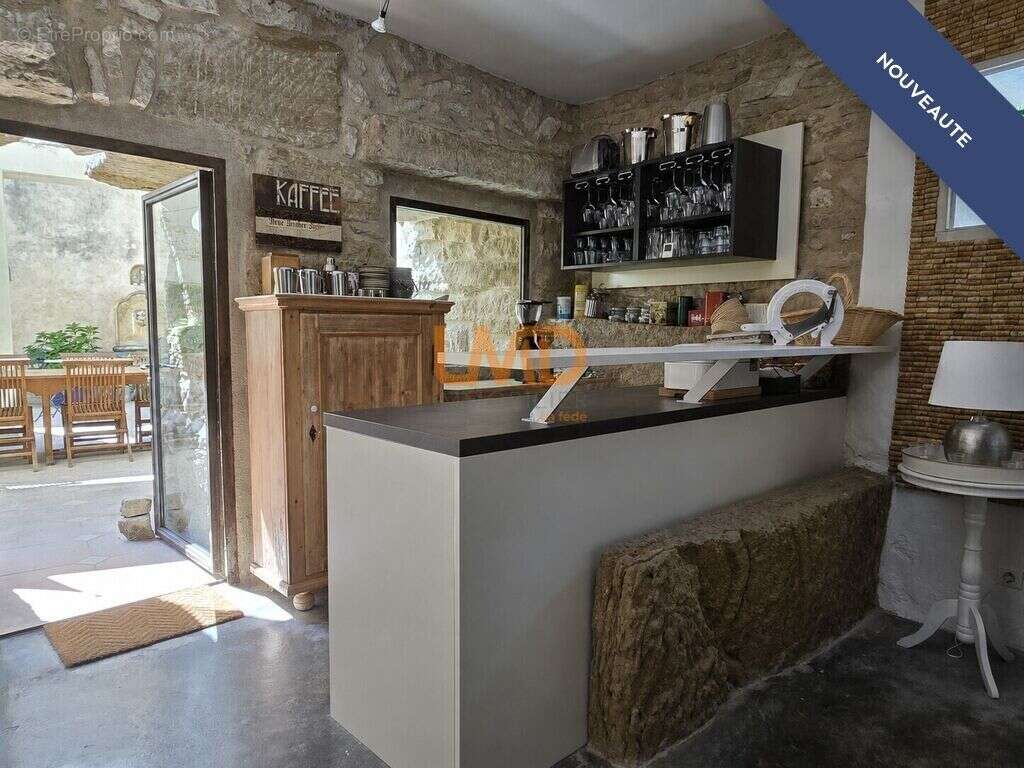 Ancien moulin du 17ème siècle avec piscine et dépendances - photo 13