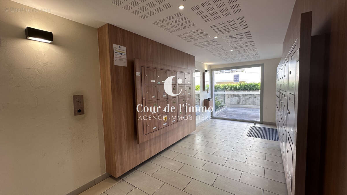 Appartement à VALLEIRY