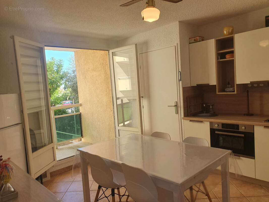 Appartement à BORMES-LES-MIMOSAS