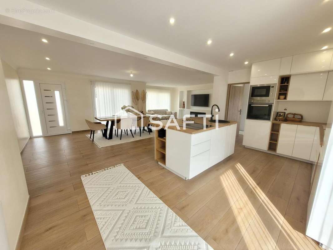 Photo 5 - Maison à DESCARTES