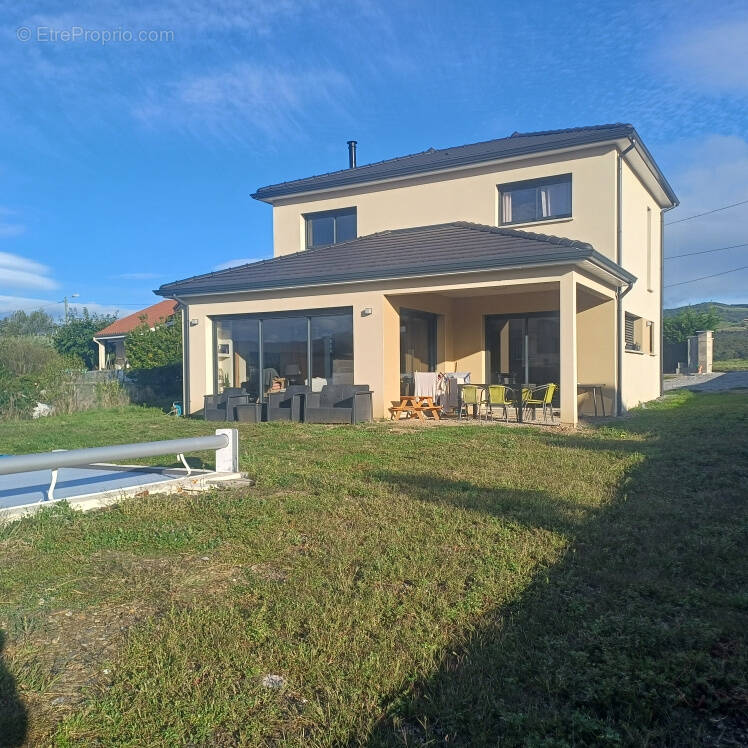 Maison à L&#039;HORME