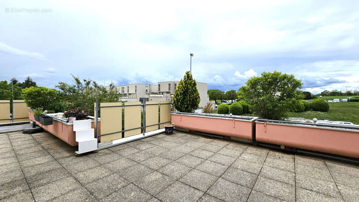 Appartement à LA TOUR-DU-PIN