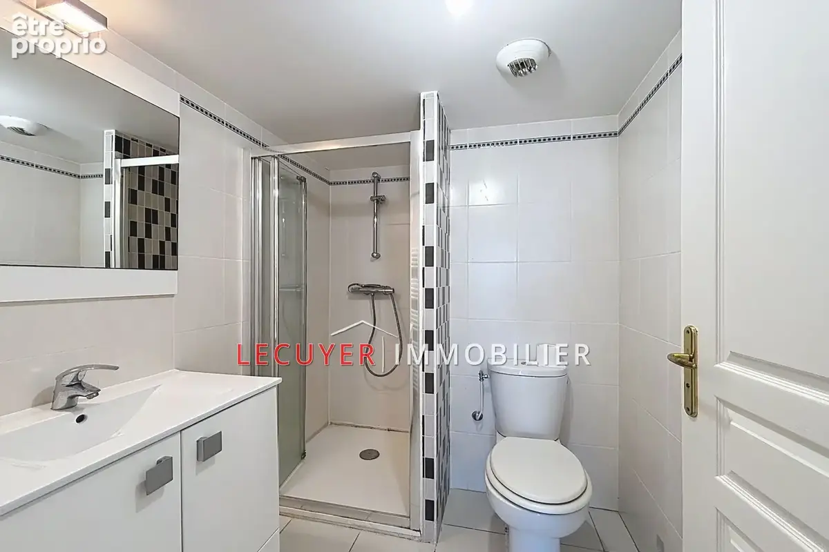Appartement 86 m² à Vallauris  - photo 9