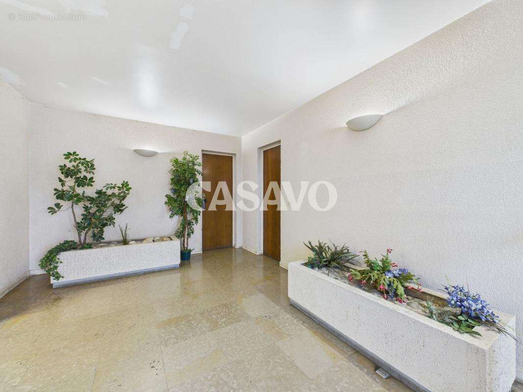 Appartement à DECINES-CHARPIEU