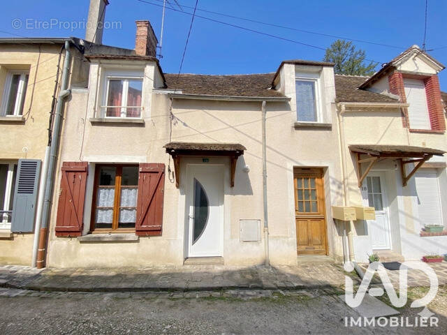 Photo 1 - Maison à HERICY