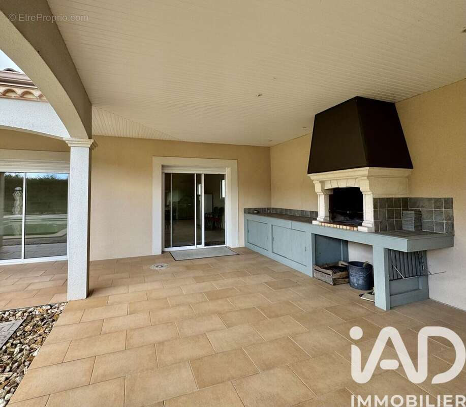 Photo 3 - Maison à AMBARES-ET-LAGRAVE