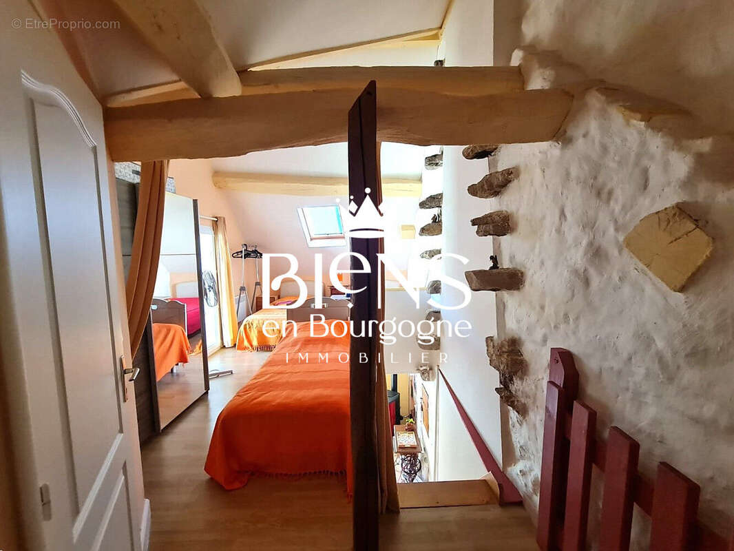 Maison à VAUCHIGNON