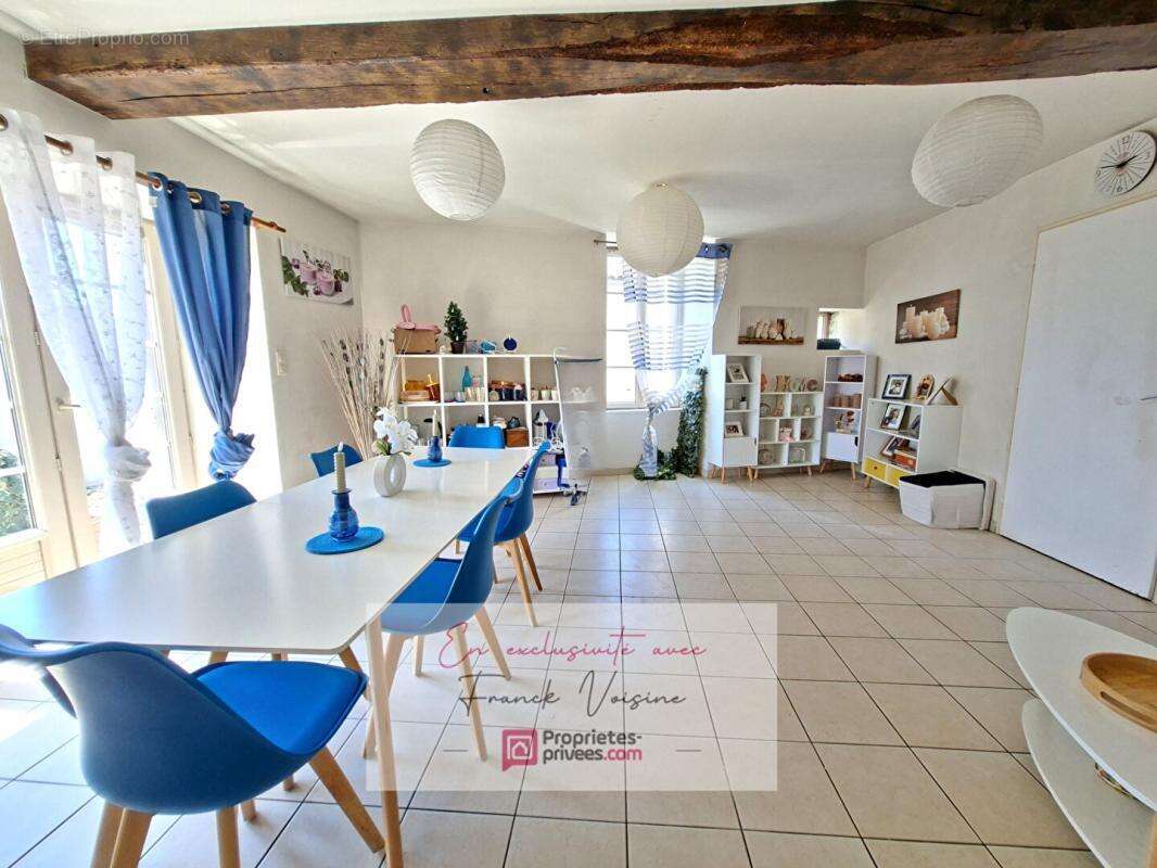 Maison à LA FLOCELLIERE