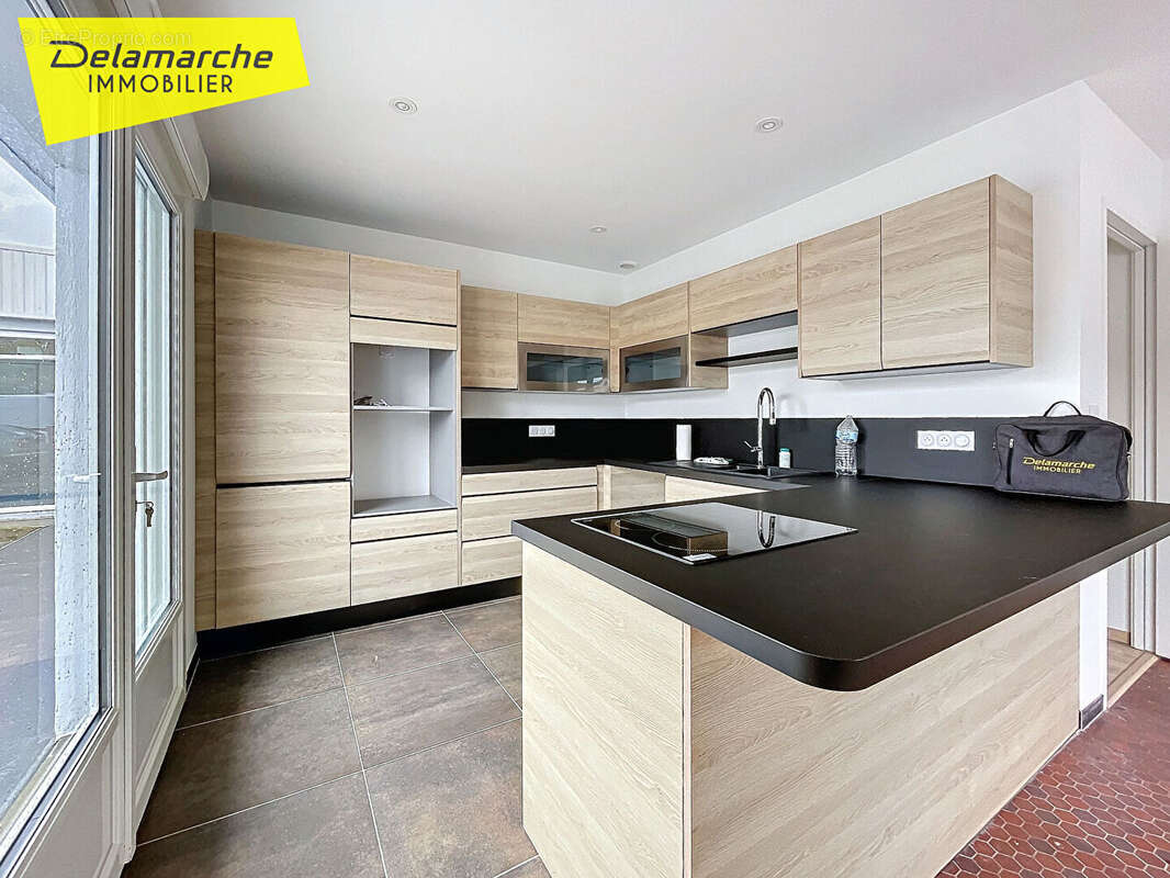 Commerce à AVRANCHES