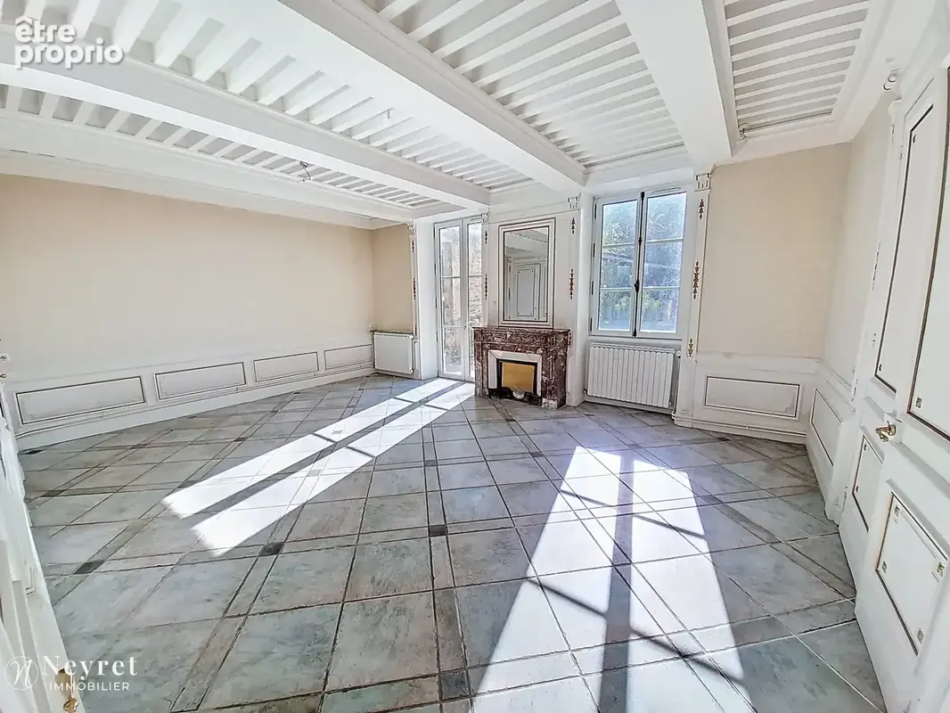 Opportunité à saisir dans une maison de maître de 6 lots sur les hauteurs de Vernaison , Duplex T4 de 150 m2 - photo 4
