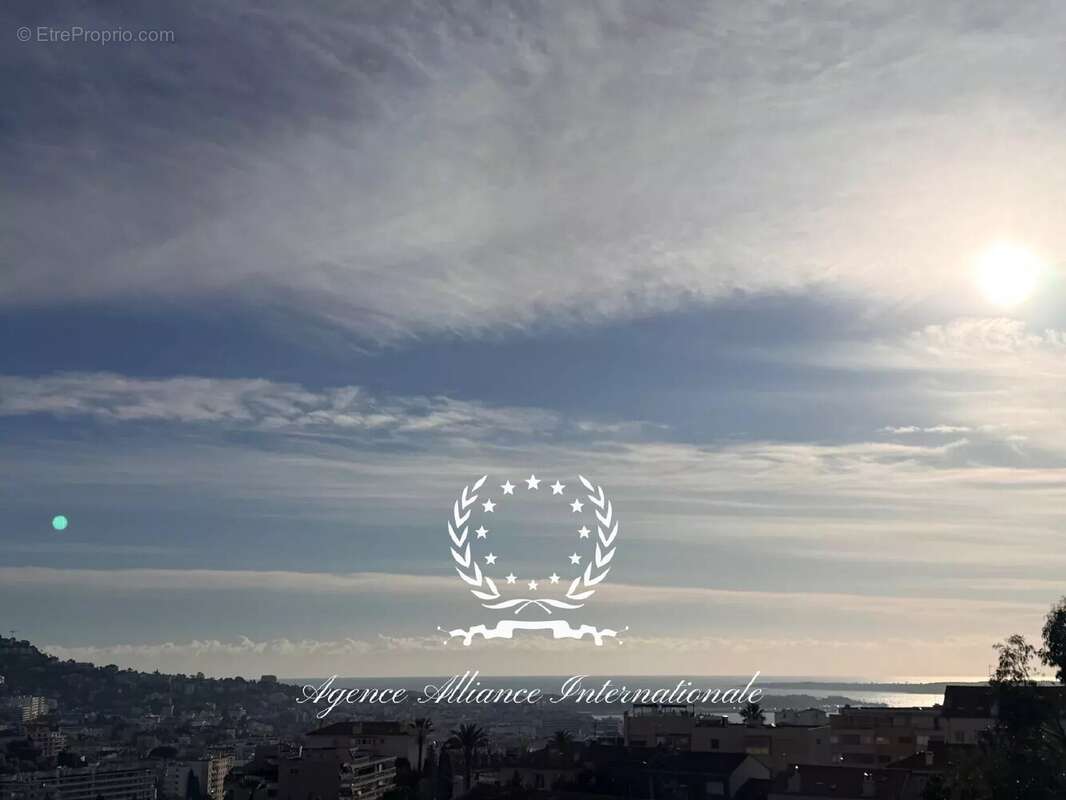 Appartement à CANNES