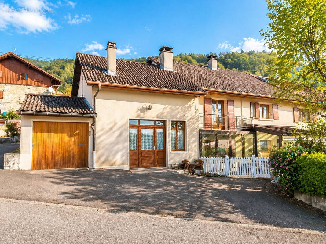 Maison à FILLINGES